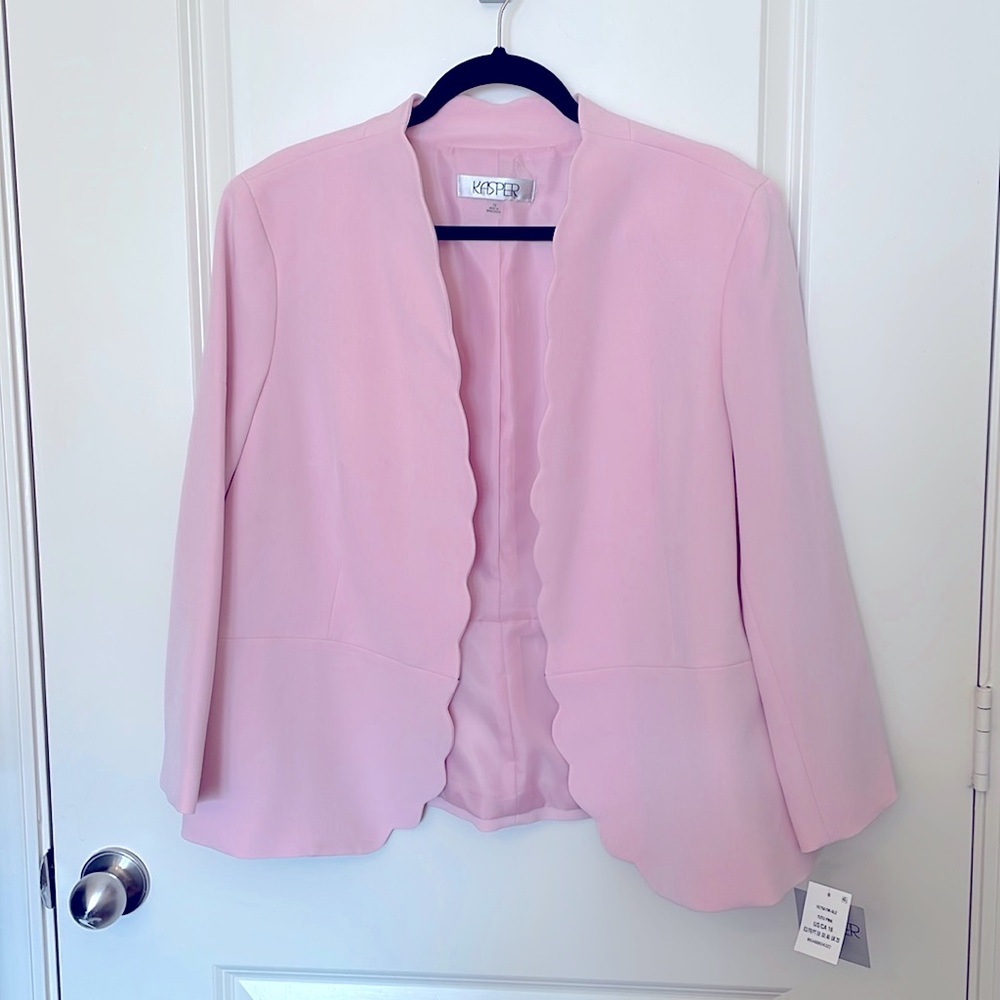 Kasper women’s fully lined soft pink suit jacket (size 16)